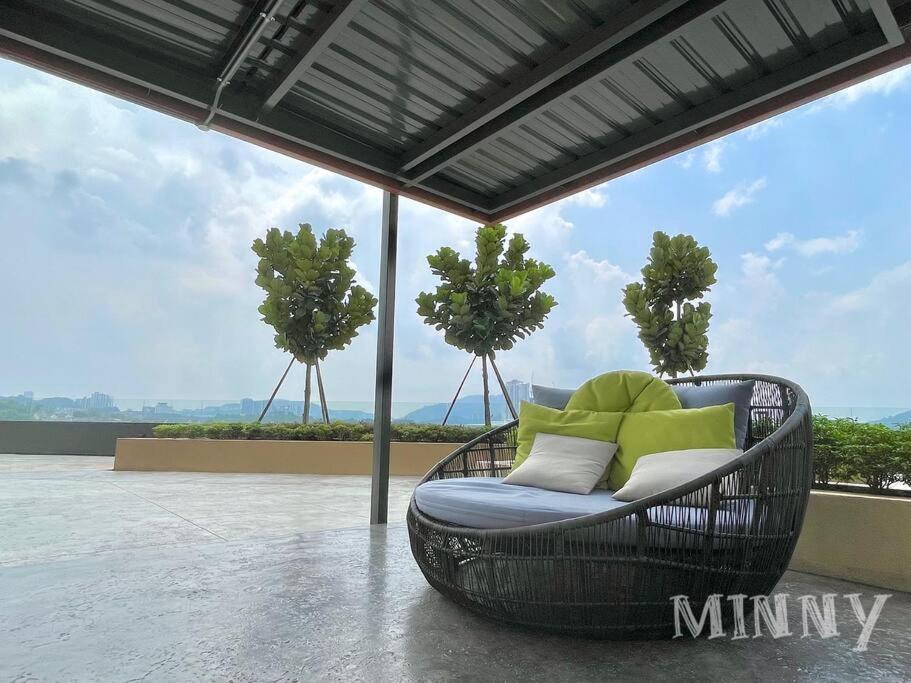 Netizen Near Mrt Couple Balcony Suite #31 Kampong Bukit Dukong Exteriér fotografie